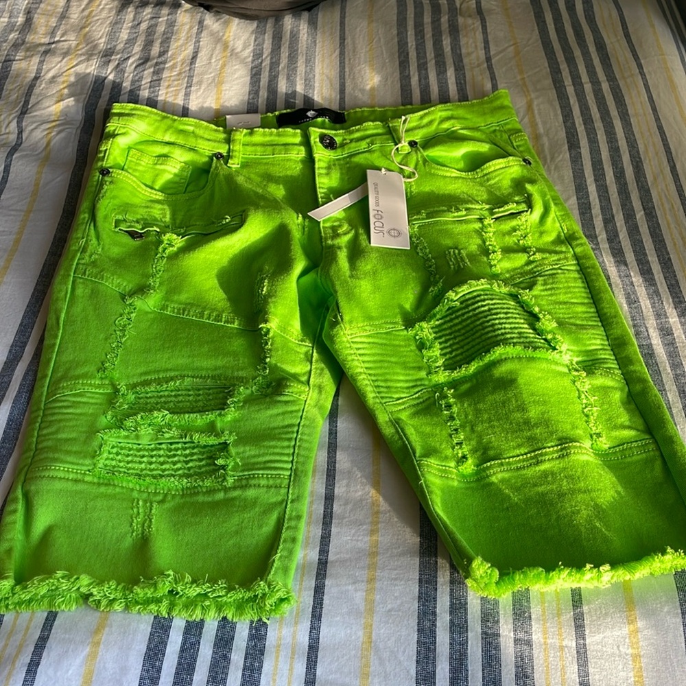Men short